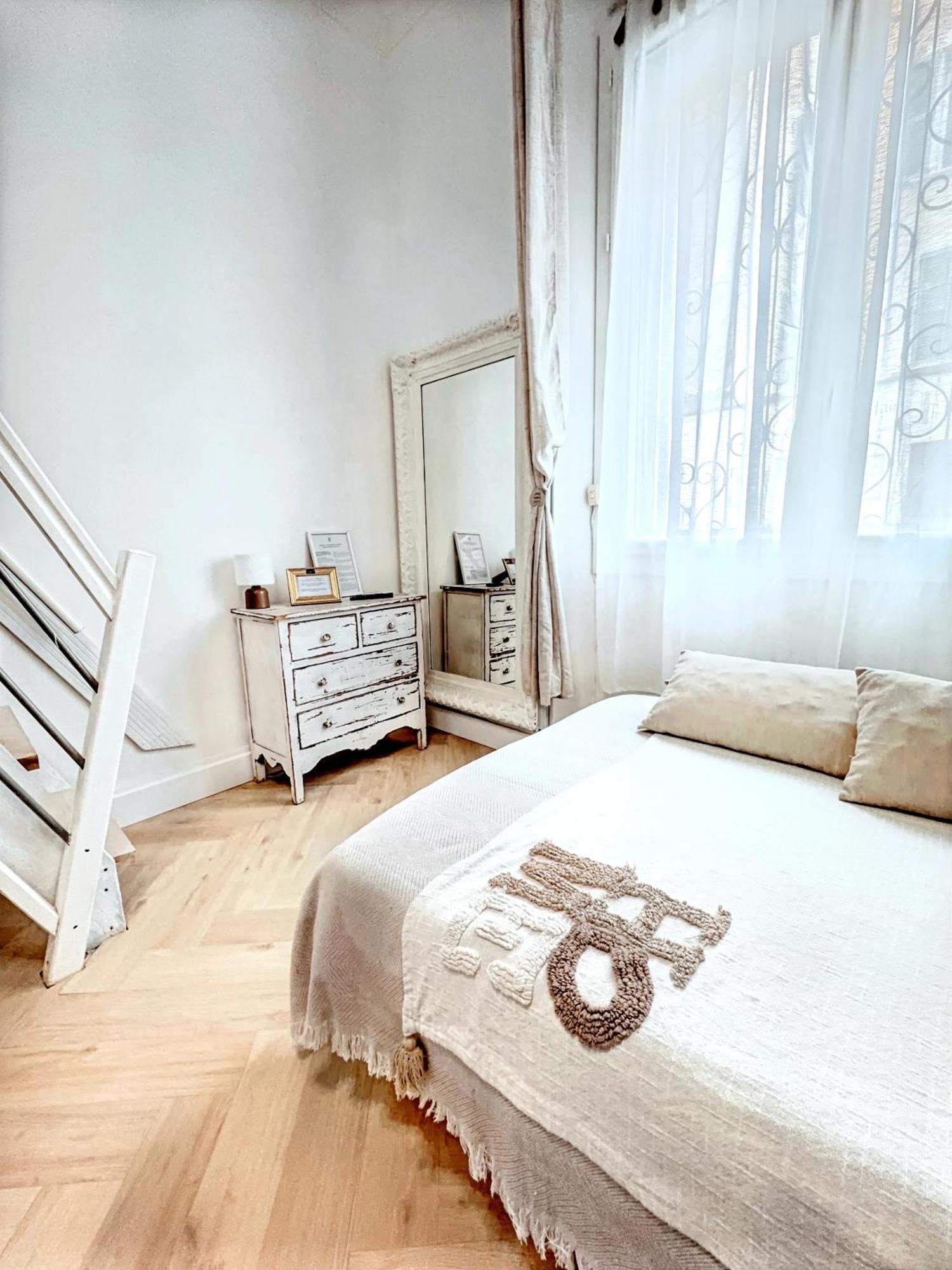カンヌMini Duplex 50M Du Vieux Portアパートメント エクステリア 写真